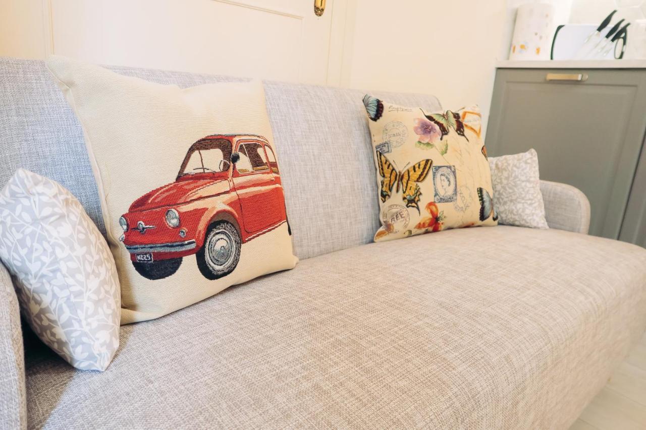 Cozy Studio Florence Smn - Fancy Apartments Ngoại thất bức ảnh